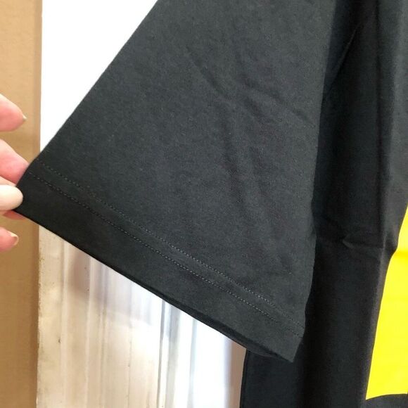 PALACE x McDONALDS - NWT - M Sz LARGE & MEDIUM. Short-Sleeve Logo Tee in Black. - Picture 7 of 10